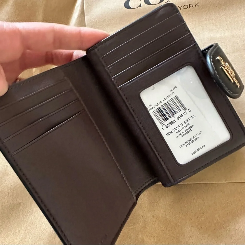 Coach 100% authentic